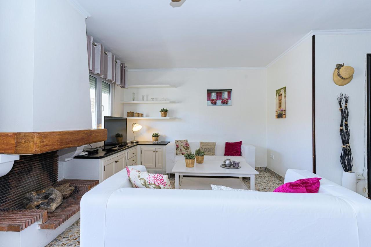 Andaluz Apartments - Algarrobo Нерха Екстериор снимка