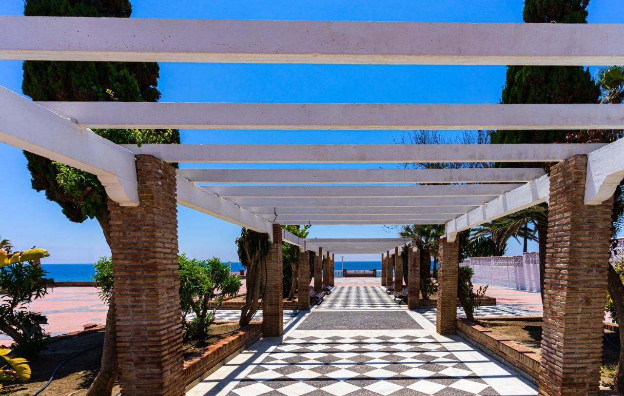 Andaluz Apartments - Algarrobo Нерха Екстериор снимка